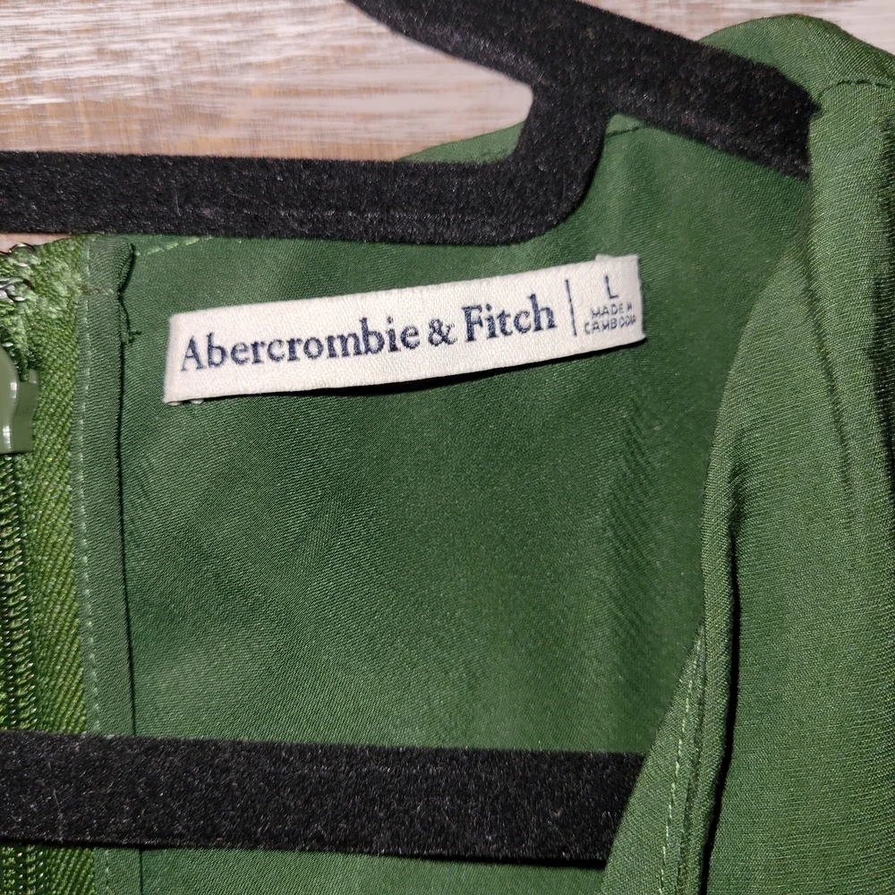Abercrombie & Fitch Forest Green Dress - Picture 4 of 5